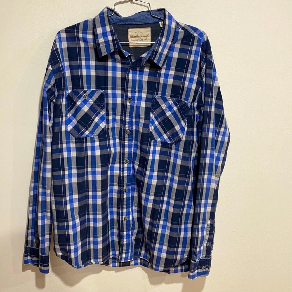 Weatherproof blue button down size: XL